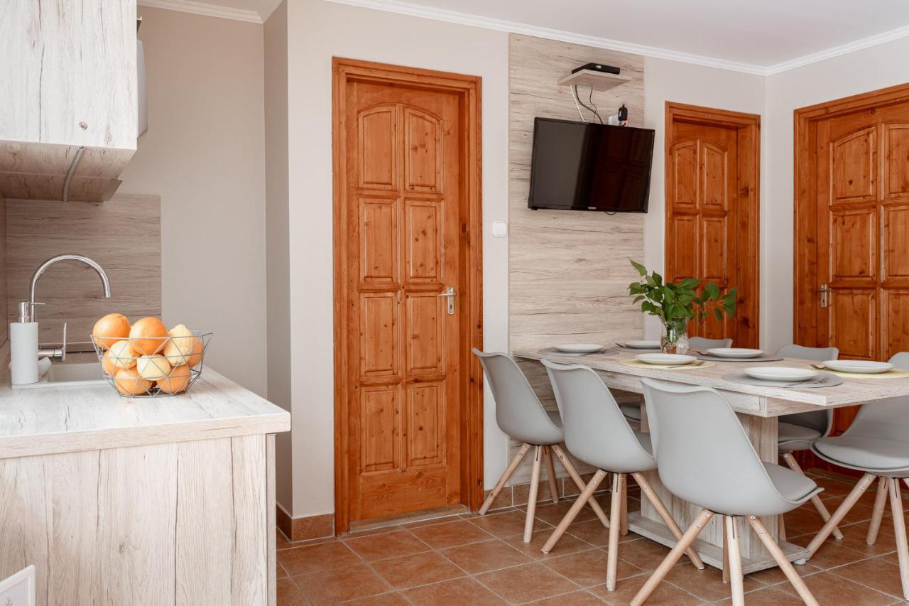 Kotyogo Apartmanok, Bogacs